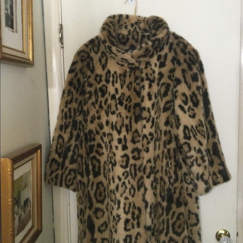 Vintage Cheetah Print Faux Fur Swing Coat made in America.